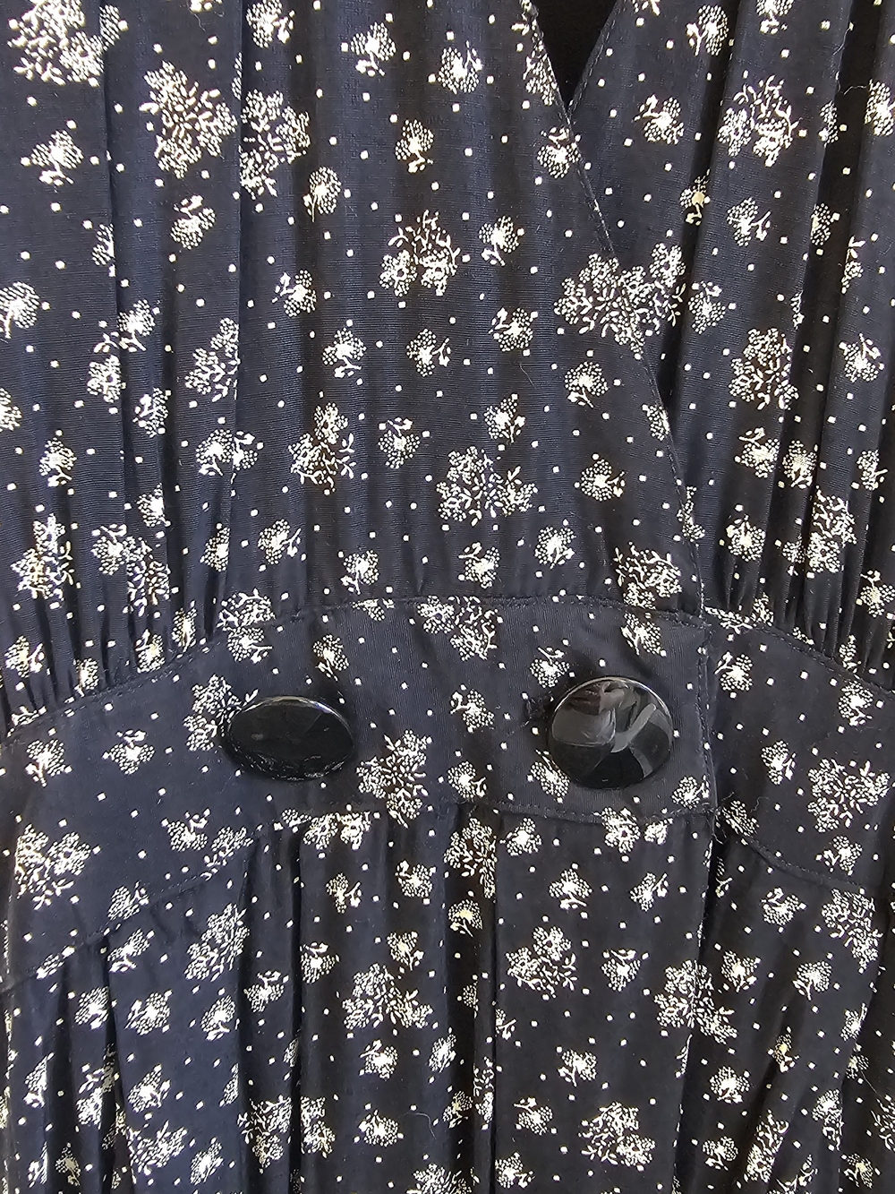 VINTAGE Ditsy Floral Maxi Dress - Picture 5 of 9